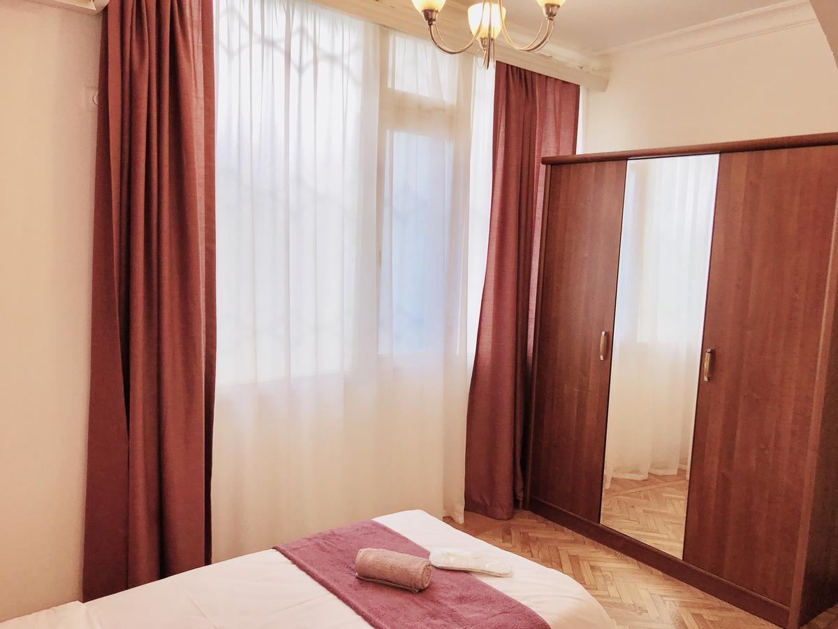 באקו Check-In Apartment Near Fountain Square Vidadi Str מראה חיצוני תמונה